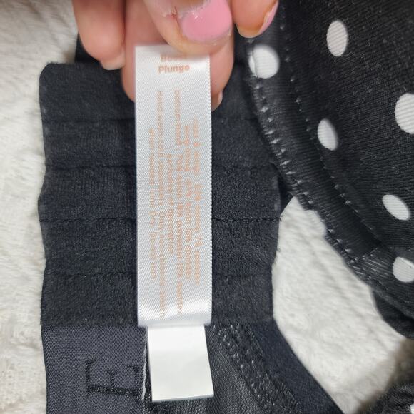 Cacique Boost Plunge Bra The cotton cacique collection black polka dot Size 40C - Picture 6 of 10